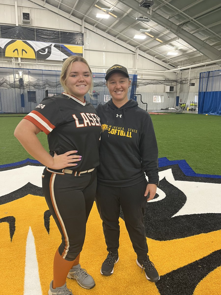 Thank you <a href="/MSUEaglesSB/">Morehead State Softball</a> for inviting me to your camp! I had a great time meeting the players and coaches. Thank you for the opportunity to showcase my skills to you and your coaches and I appreciate the feedback.
<a href="/Coach_MGriff/">Coach Griff</a> <a href="/Lasers_Orange/">Ohio Lasers Orange 2023/2024/2025 grads 🥎</a>