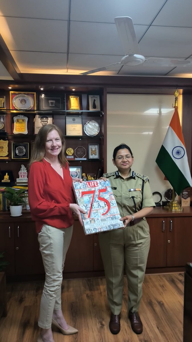 Incredible to see the amazing work @exchangealumni @SwatiLakra_IPS & @ts_womensafety are doing on behalf of women’s safety. From SHE Teams to @bharosahyd – which I was lucky enough to tour yesterday – we are all fortunate to have such innovative programs in #Telangana. #16Days