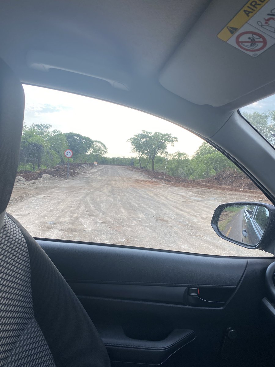 EmmanuelChari's tweet photo. Something is up at Karo resources. I could see a road clearing exercise and a billboard saying construction of a concentrator and mining infrastructure has started. https://t.co/13l3WSlVqz