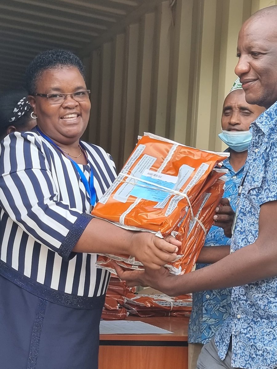 TSC_KE's tweet photo. @TSC_KE County Directors Kiambu, Busia and Mombasa respectively distribute #KCSE2022 examination materials https://t.co/zLnEv0BLpO