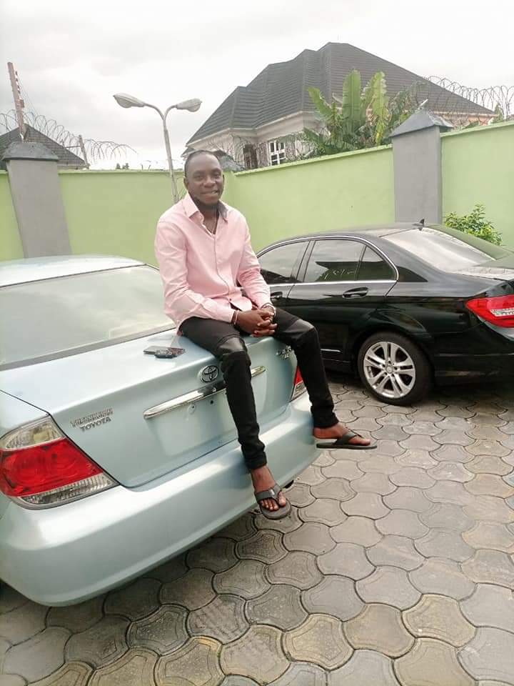 dave_wara's tweet photo. Jesus Is Coming Soon, Still Pastors Dey Buy Land🙄 #Stayhustle📌 #OnlyJahKnow🙏 #BehUKnow👌 @bod_republic you know the mata abi💔🤣🏂 https://t.co/ZIEzsnXgRX