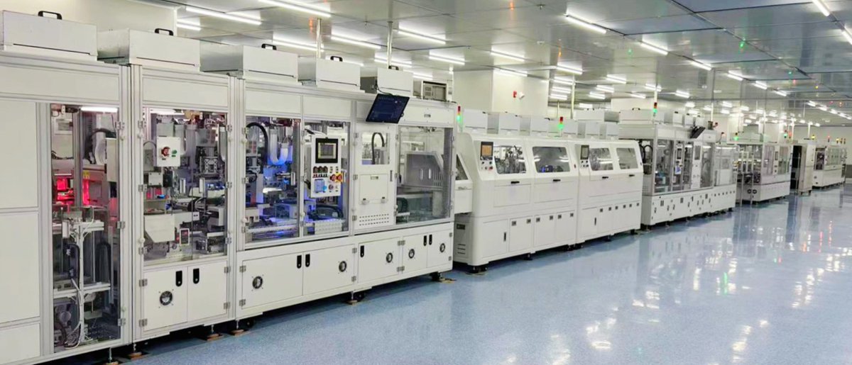 DKEePaper's tweet photo. The mass production ceremony of our first fully automatic E-paper production line in Fuyong manufacturer was successfully held❗❗Looking forward to delivering the mass produced E-paper displays by the automatic production line!🎊🎊
#epaper #eink #dke #epd #epaperdisplay https://t.co/wTNJ5eQfsp