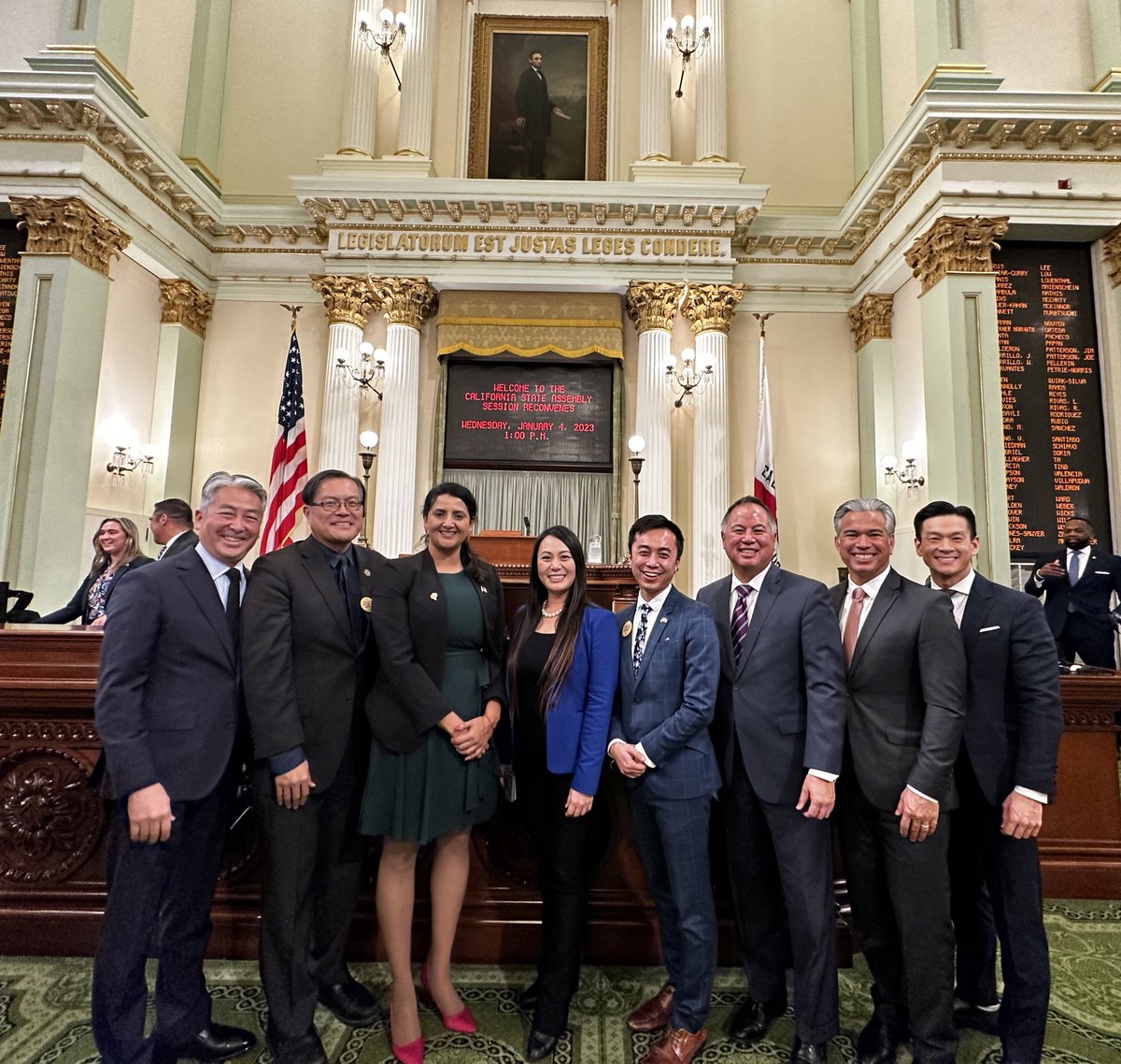 A group photo from the swearing in ceremony today with some of the @AAPILegCaucus members along with Attorney General @RobBonta!

Welcome new members @DrJasmeetBains and @StephNguyenCA!  

#AAPIWomenLead