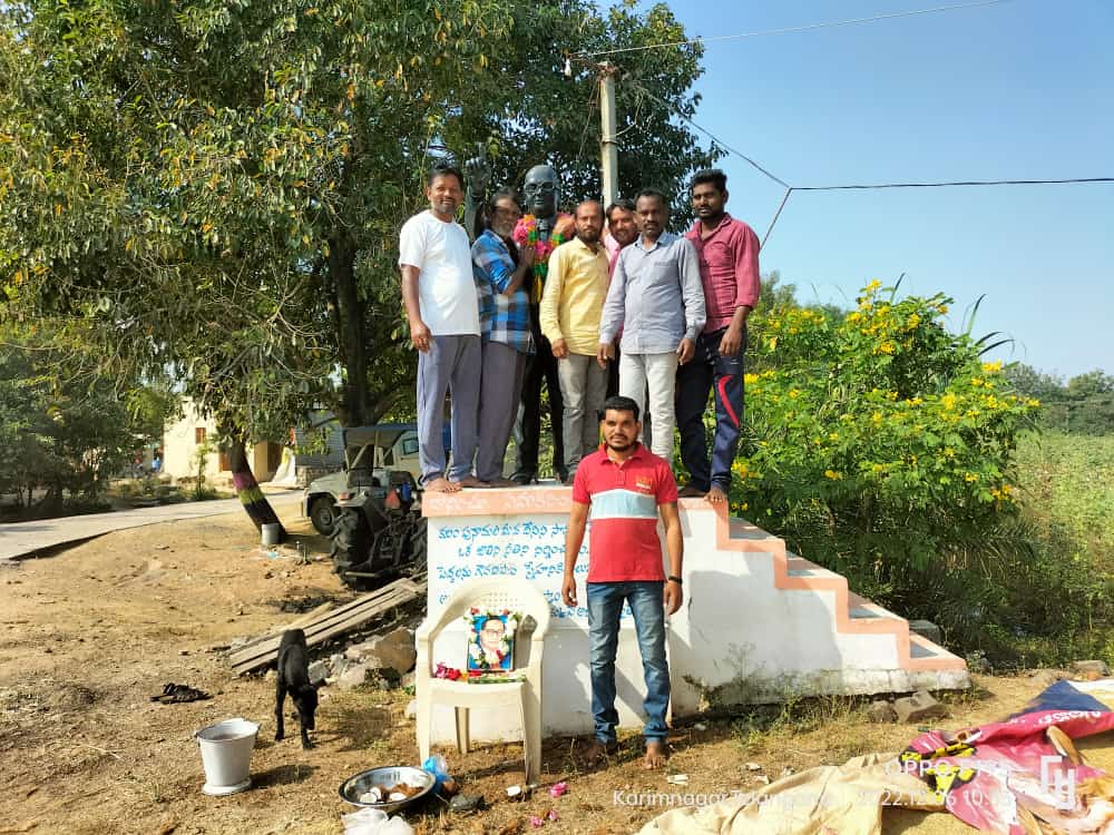 GudemVillage's tweet image. ఈరోజు గూడెం లో అంబేద్కర్ వర్ధంతి సందర్బంగా నివాళులు 🙏🙏🙏🙏 జై భీమ్ ✊✊

Do follow  @GudemVillage
#GudemVillage #Gudem #GudemGramPachayat #Odela #Peddapalli #Nagadhevatha #nagadhevathaVigraham

#Karimnagar #Telangana #TS #TelanganaGovt #ConstitutionDay #Ambedkar  #JaiBhim