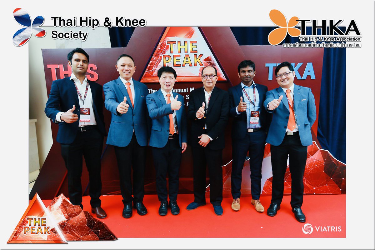VSelvaratnam's tweet photo. Honoured to represent the Malaysian Society for Hip &amp; Knee Surgeons. Thank you Thai Hip &amp; Knee Society for the invitation and the great hospitality. #THKS #MSHKS #THKA #Thailand #Malaysia https://t.co/7vxrf2iHnC