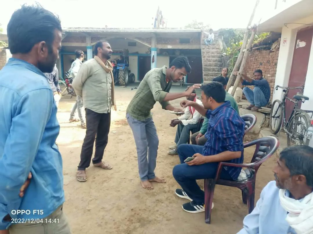 Dharmendrak054's tweet photo. #जनसेवा_ही_संकल्प
पथरिया विधानसभा के ग्राम 'झागरी,बेली, वेलापुरवा,खैजरा, पैरवारा ,मगरोन ' में जनसम्पर्क किया, स्थानीय लोगों की समस्याओं को सुना निराकरण के लिए निर्देशित किया।
#dharmendrakatare #Patharia #pathariamp #patharia054 https://t.co/XqZFRAuWDH