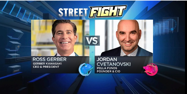 EuropeEarlyCNBC's tweet photo. Supply problems, slowing demand, rising inflation, not to mention growing resentment over App store charges. Are the odds stacked against $AAPL or can @tim_cook prevail? Watch our #streetfight Wednesday at 10:30 SIN/HK and decide. @willkoulouris @tanvirgill2 https://t.co/8FxM9qSpHE