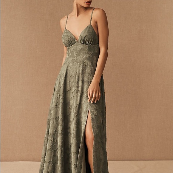 roxyux's tweet image. So good I had to share! Check out all the items I'm loving on @Poshmarkapp from @Bobbisavage72 #poshmark #fashion #style #shopmycloset #paparazzi #bhldn: posh.mk/2Pfx5SC7wvb