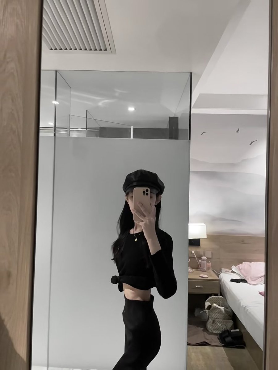 xiaohongspo's tweet photo. 💌
165cm 42kg bmi 15.4 https://t.co/s9MBJ9OGoE
