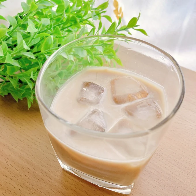 【無印良品】もうスタバ通わなくていいじゃん…!「激うまキャラメルラテ」おうちカフェが天国になった!無印の「塩バターキャラメルラテ」がウマすぎる!香ばしいキャラメル味で甘すぎないからゴクゴク飲めちゃう!食後のドリンクにもぴったりです 