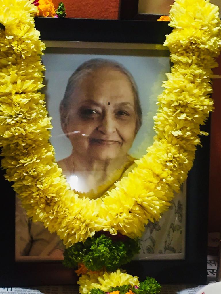 shishhattangadi's tweet photo. In our hearts as always. #Amma #oneyeartoday https://t.co/oUj3Oe9LQq