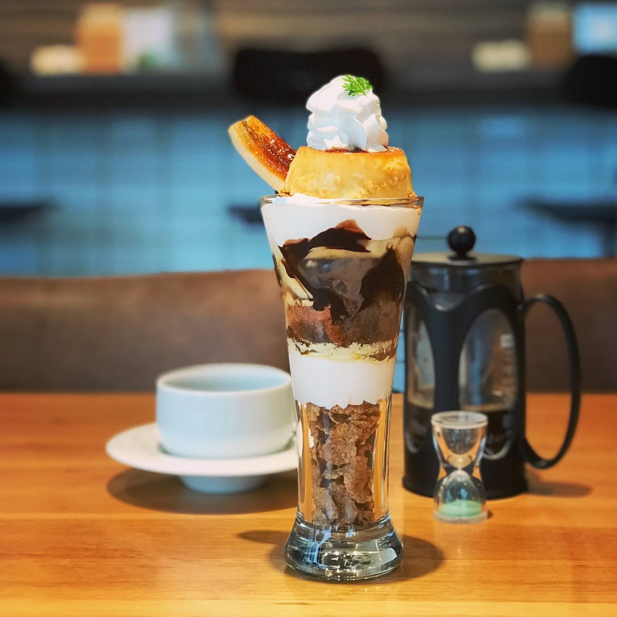 flatcafeCh's tweet photo. #flatcafe のパフェはスタッフが毎回頭を悩ませながら作っております…!🤔
歴代の #パフェ もチラリ!🥰
定期的に変わりますので是非TwitterやInstagramのフォローをお願い致します!(スタッフU)
#お菓子作り
#コッタ
#パフェ
#パフェ活
#熊本カフェ
#カフェ好きな人と繋がりたい https://t.co/BOYt1S1ZMr