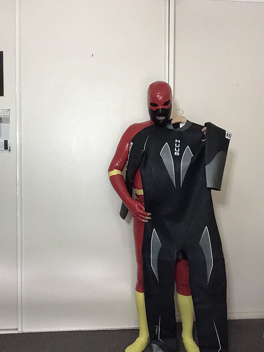 Rubberknite on Twitter "THE FLASH inspecting a new HUUB wetsuit that