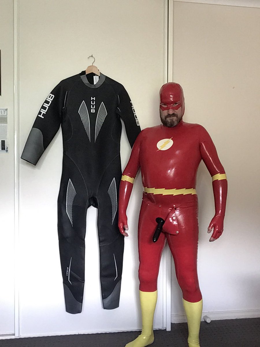 Rubberknite on Twitter "THE FLASH inspecting a new HUUB wetsuit that