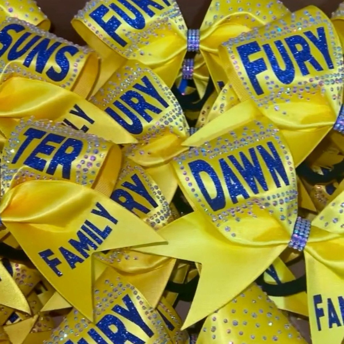 ca_denverco's tweet photo. Ready to glisten from bows to toes this competition season, thanks to our friends at @thebowboys! ☀️

#CheerBow #CompSeason #LetsGoSuns #ProudToBeASun https://t.co/DgizWhRy6b