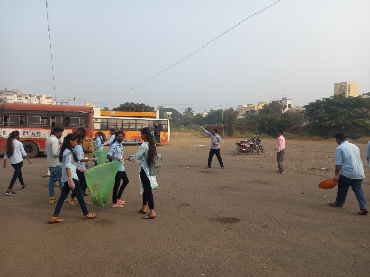 International Volunteers Day was celebrated by NYK #Aurangabad #Maharashtra.

#IVD2022 #InternationalVolunteerDay #VolunteerDay #nyksvolunteer 
@Nyksindia @NYKS_maha_Goa @YASMinistry @DMAurangabadMH @ianuragthakur @NITKM2021