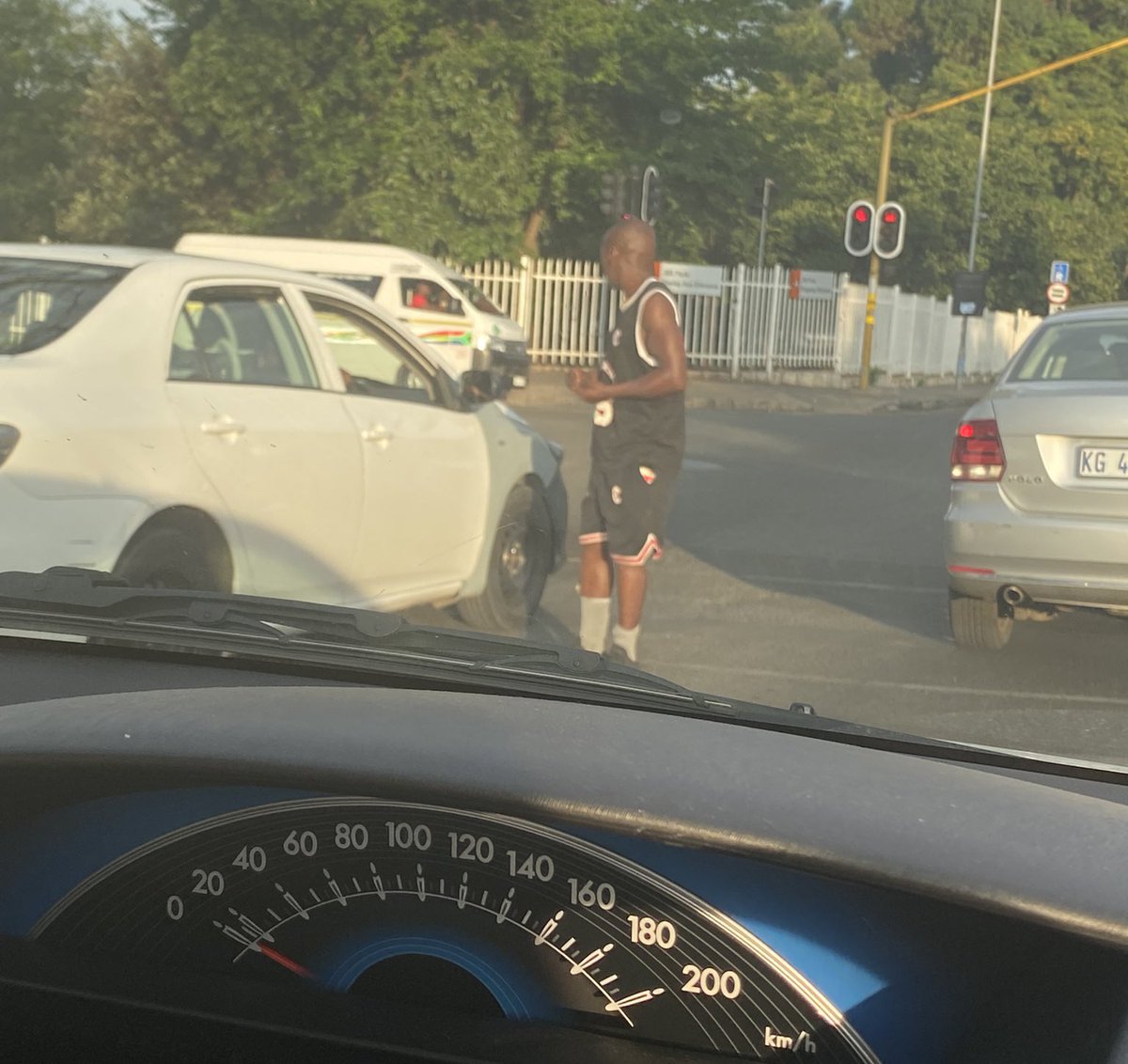 AdvoBarryRoux's tweet image. Bonga Sithole is back on the streets.