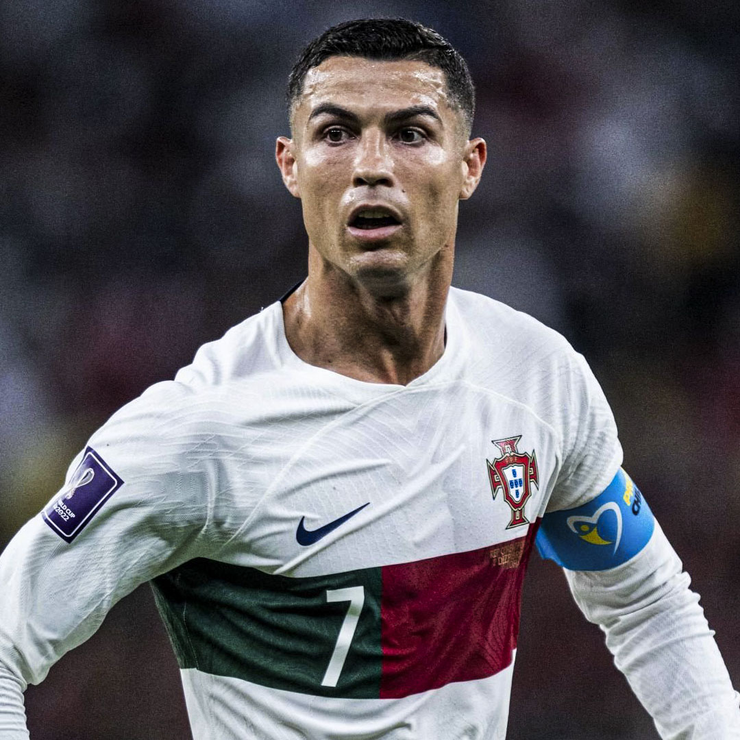 If Cristiano Ronaldo scores FIRST against Switzerland today, we'll give away a brand new PlayStation 5 console to a lucky winner.

Simply RT this and follow us to enter. 😍

We'll pick a winner tomorrow Good luck 🍀