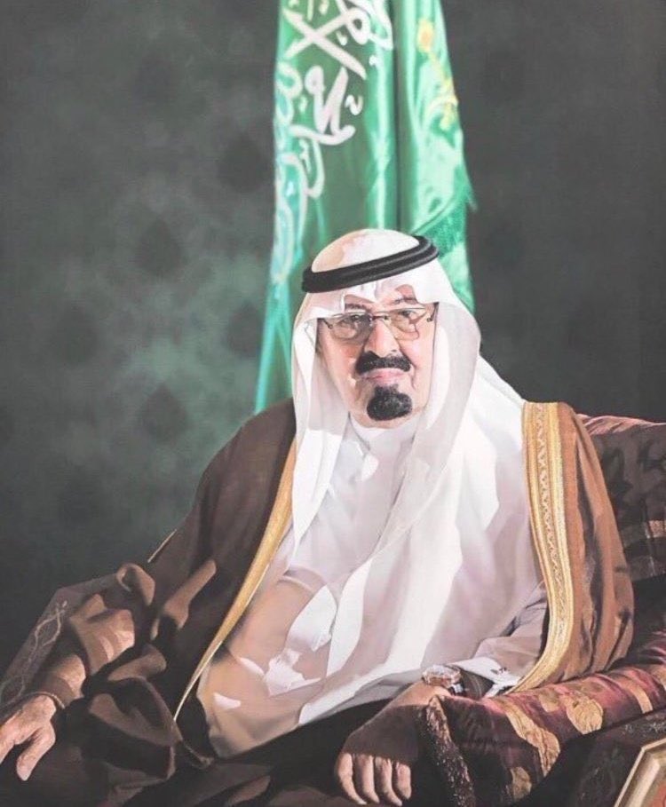 qoraan1992's tweet photo. خابرينك تحب المطر
عسى قبرك مثل قلبك بياض وممتلي بالنور
وتحتك جنةٍ خضراء بسحابة خير ممطوره💙

 #حفرالباطن_الان https://t.co/TKanJ7wgMA