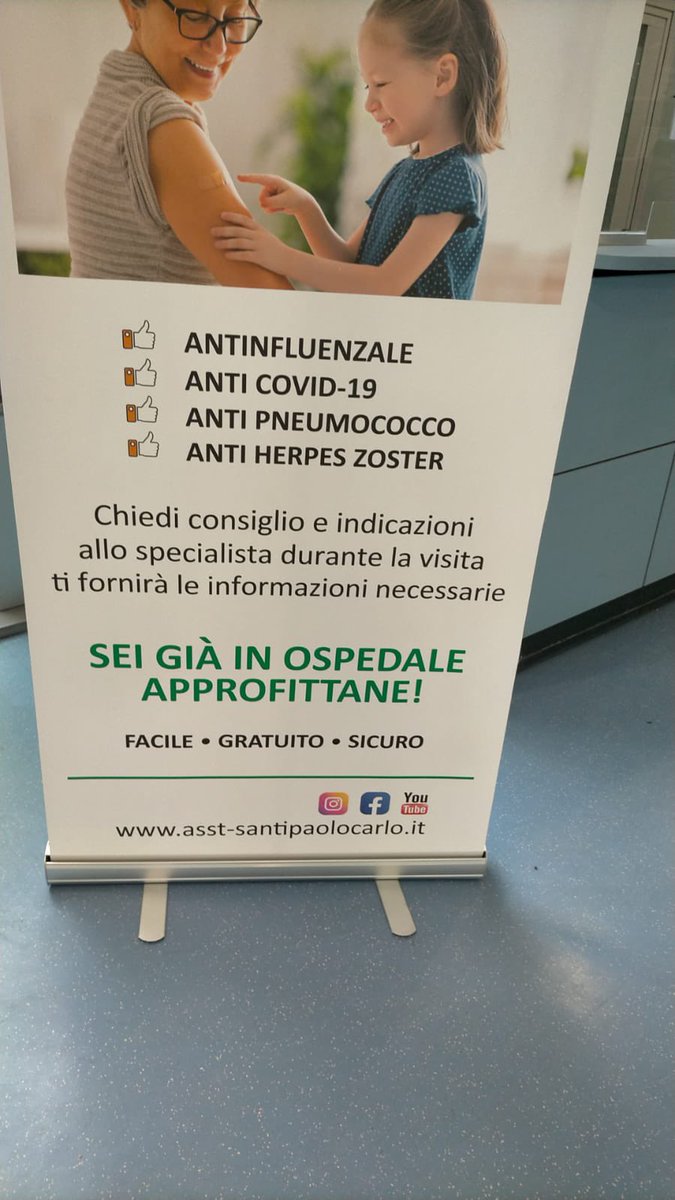 barbyblanche's tweet photo. Manca l'antivaiolosa https://t.co/XCLODV8FPl
