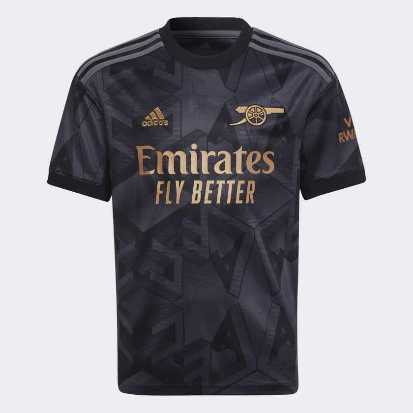 ZyniaFIFA's tweet photo. Il faut que je fasse un choix aidez moi 😭 https://t.co/8ZCKgJh41b