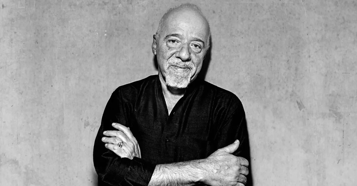 'Açıklamalarla vaktini harcama; insanlar sadece duymak istediklerini duyar.' - Paulo Coelho
