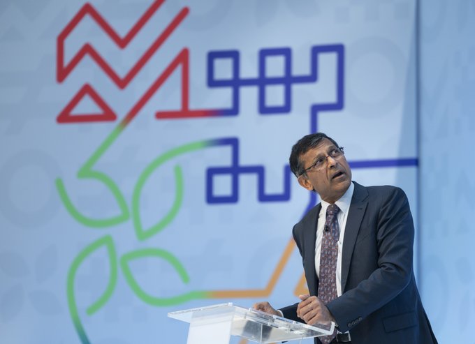 CIOConnection's tweet image. RT @IMFNews Check out this year’s #PerJacobsson lecture discussion on globalization’s role in addressing climate change. @RaghuramRRajan shares his insights: bit.ly/3Mx7APC