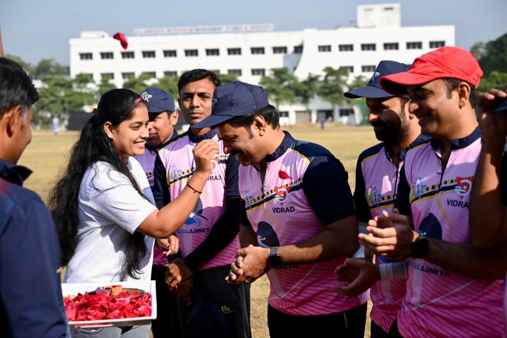 Synthetic_MR's tweet photo. We were thrilled to attend the 8th Radiology Premier League (RPL) at Ambedkar & Mujumdar Cricket Club in Nagpur, India. ๐ฎ๐ณ
#Radiologypremierleague #Nagpurcricket #SyMRI #SyntheticMR #MRI #Radiology #QuantitativeMRI https://t.co/ILeGmi1Cwd