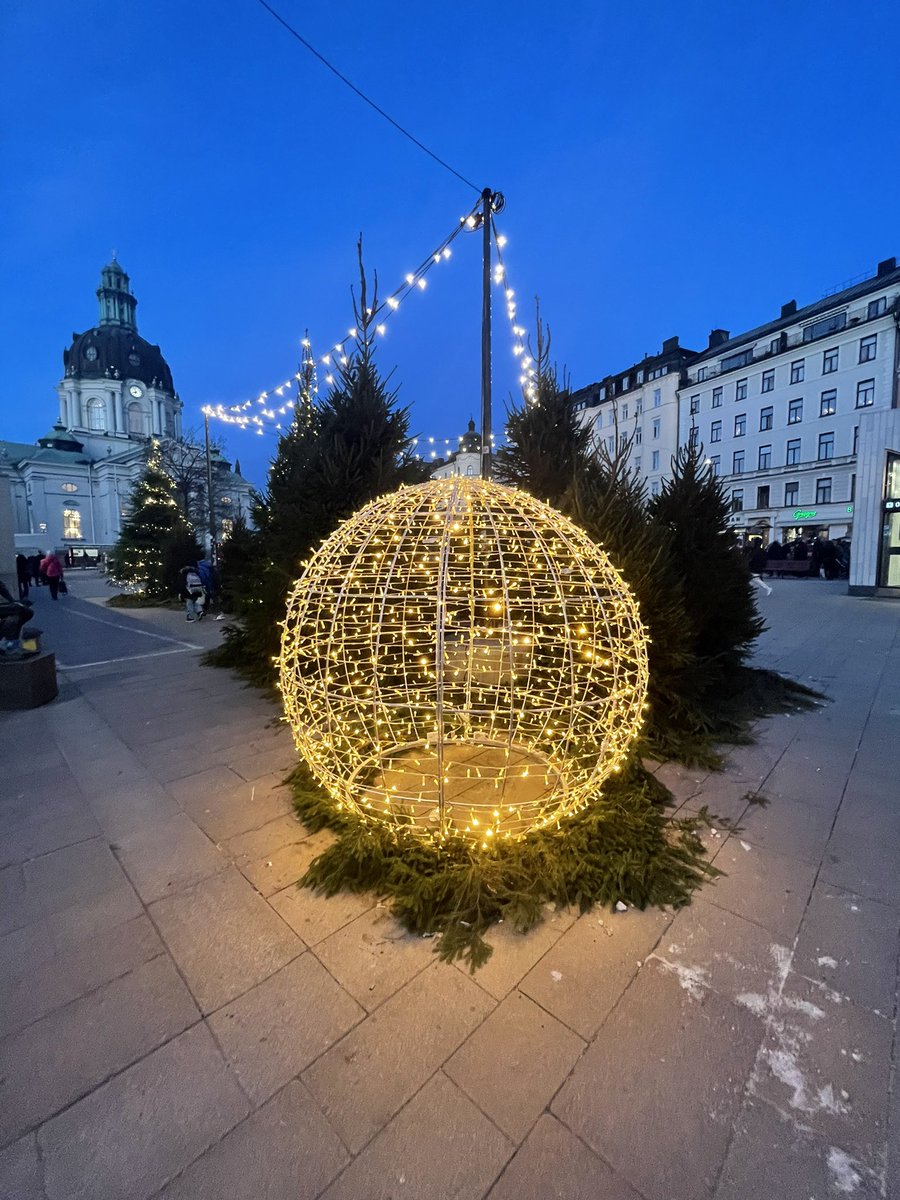 Det enda guldägg jag är intresserad av? 

#holycomms #guldägget