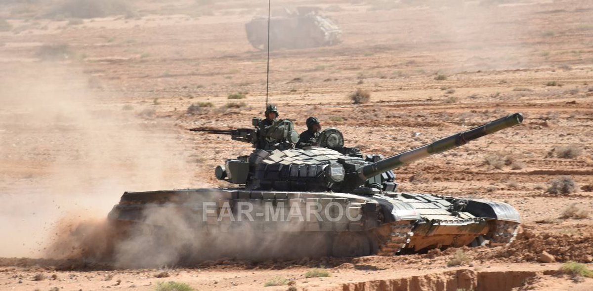 There is information that the United States was able to convince the Moroccan authorities to supply Kyiv with spare parts for T-72 tanks. The Kingdom is armed with 100 T-72B/T-72BK tanks.