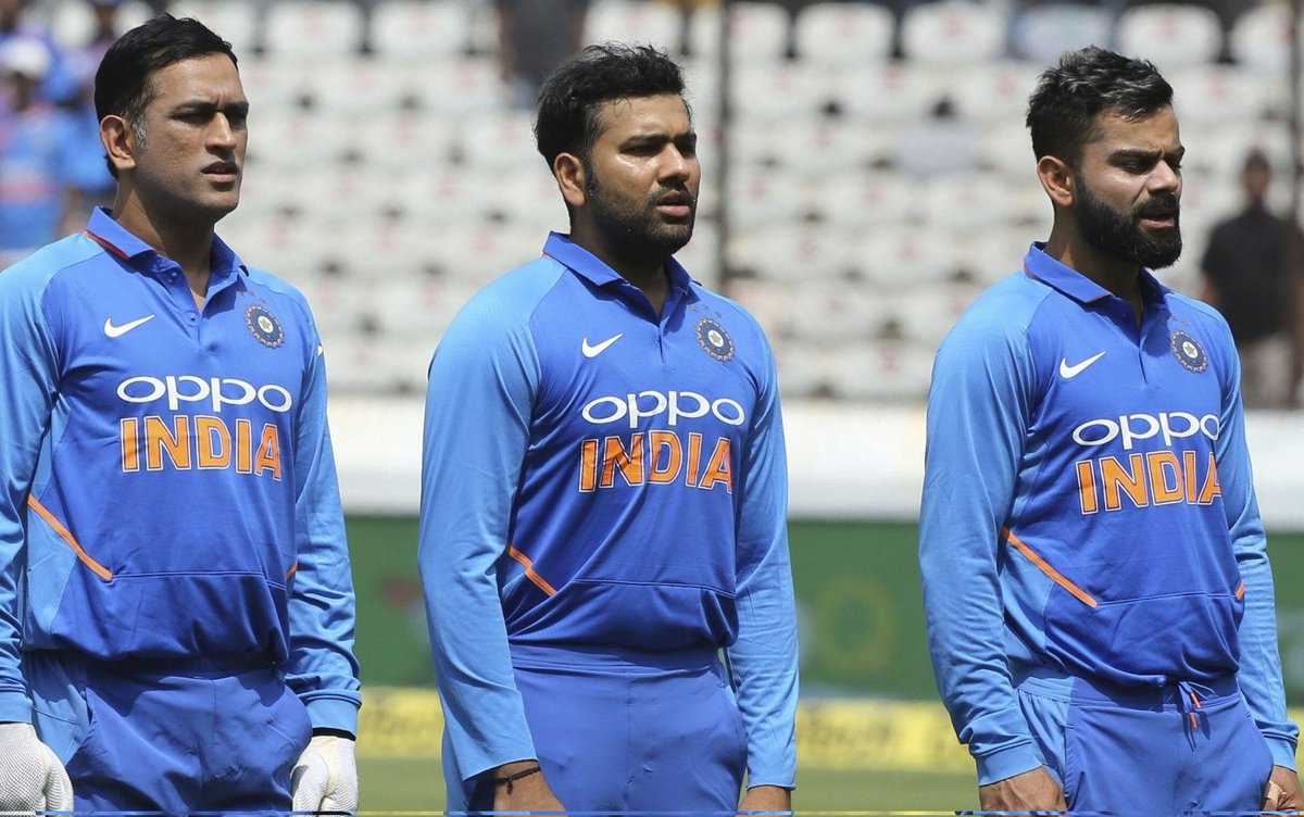 Many tweets from even very big Twitter accounts saying" Dhoni and Kohli are 10 times better and great captain than Rohit Sharma and <a href="/ImRo45/">Rohit Sharma</a> is the worst Indian captain ever" So before believing only on words we should check the facts.   Thread 🧵 1/25