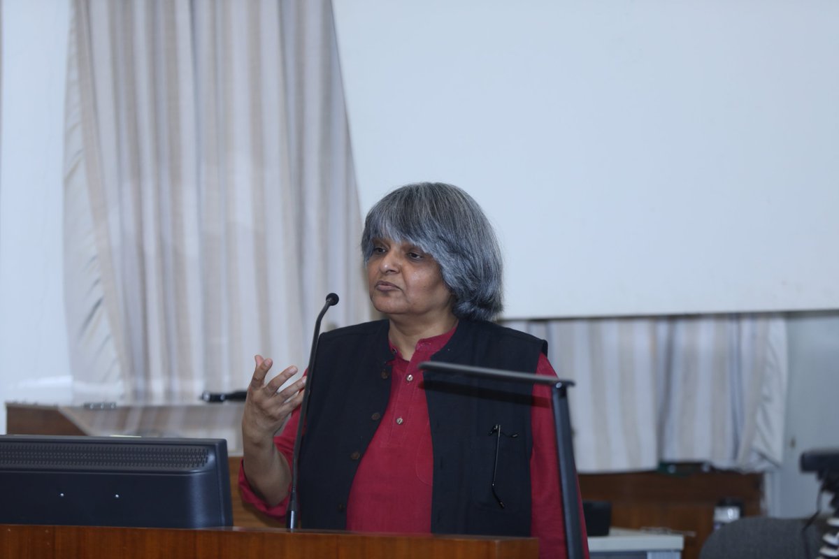 RRI_Bangalore's tweet photo. Day 2 of WOPI conference started with an address by Prof. @TarunSouradeep.
Prof. Rupamanjari Ghosh spoke on the need for a gender-rich workforce &amp; Prof. @SinhaUrbasi spoke on Nobel prize in Physics 2022

@IndiaDST @PrinSciAdvGoI @DrJitendraSingh @AmritMahotsav @srivaric @WOPI2022 https://t.co/sOZmxYNpIK