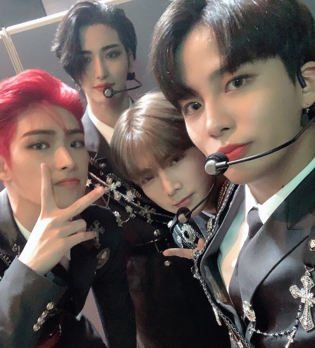 [<a href="/ATEEZofficial/">ATEEZ(에이티즈)</a> #ATEEZ #에이티즈]