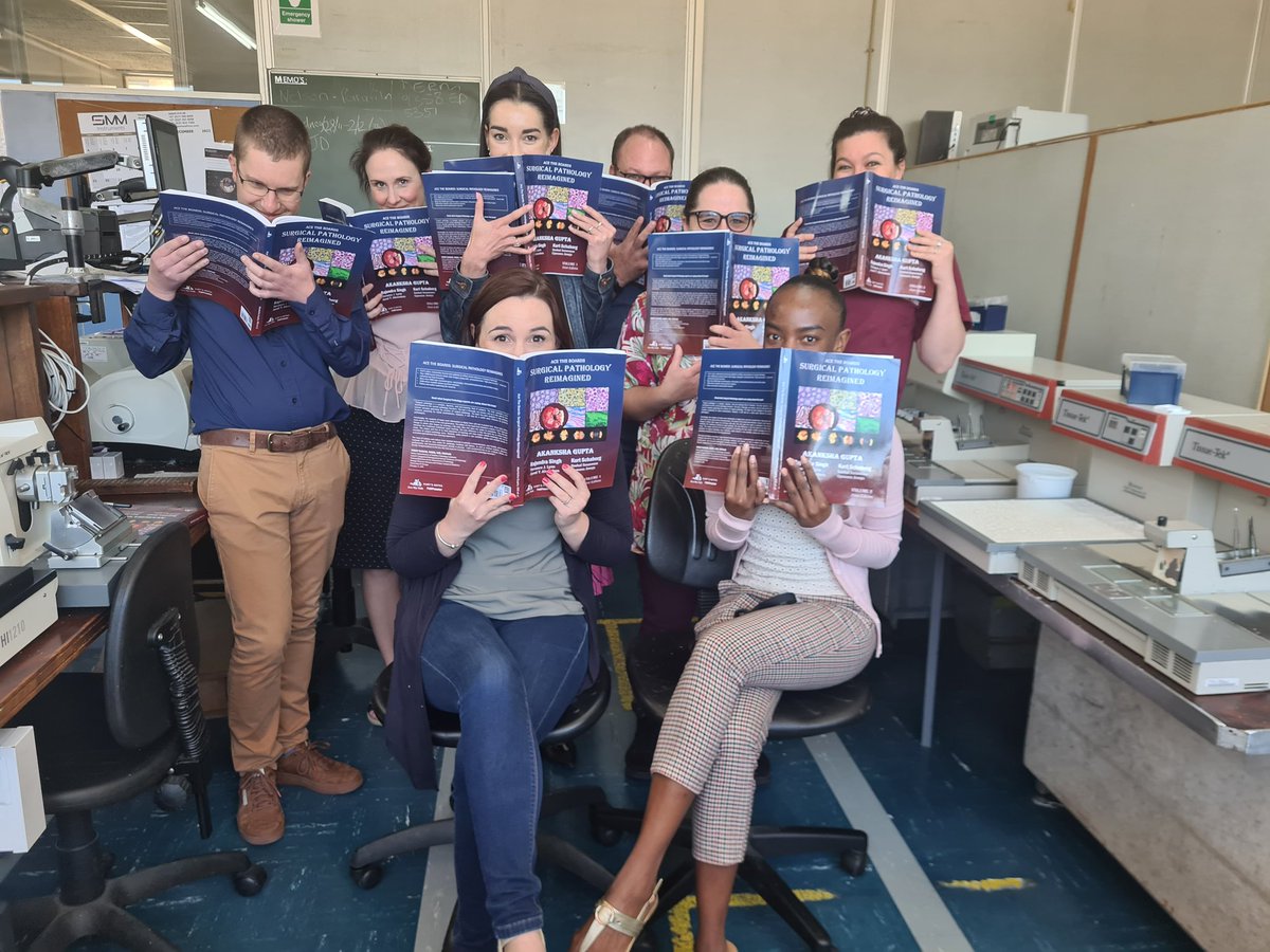 BuddingLiska's tweet photo. Thank you very much for our highly anticipated books 📚 @AceMyPath @AkankshaGuptaMD @KurtSchaberg https://t.co/fdATgTsqlm