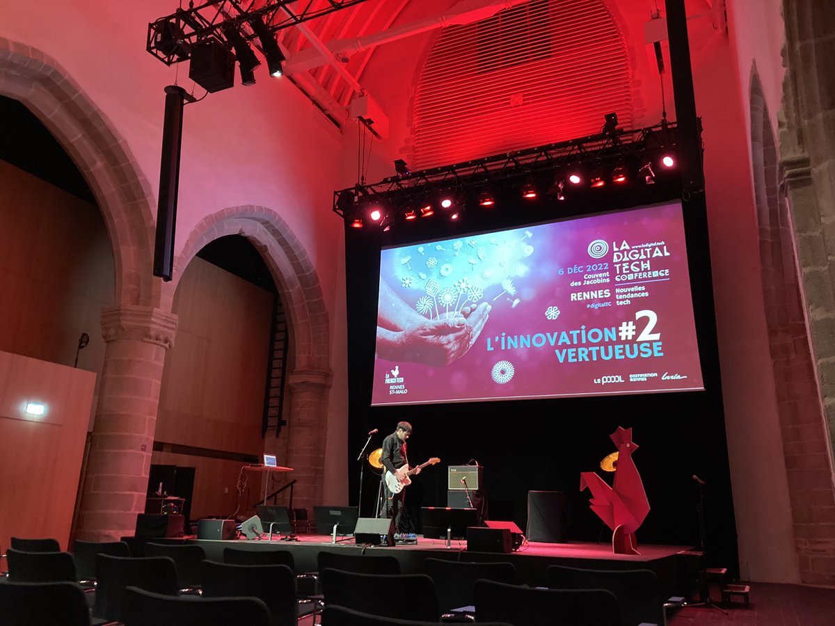 grego_fr's tweet image. Prêts pour la #DigitalTechConference par @Le_Poool avec en exclu sur le stand @OrangeBretagne 
-&amp;gt; Orange Digital Center
-&amp;gt; #SafetyCase (edition limitée #Bzh)