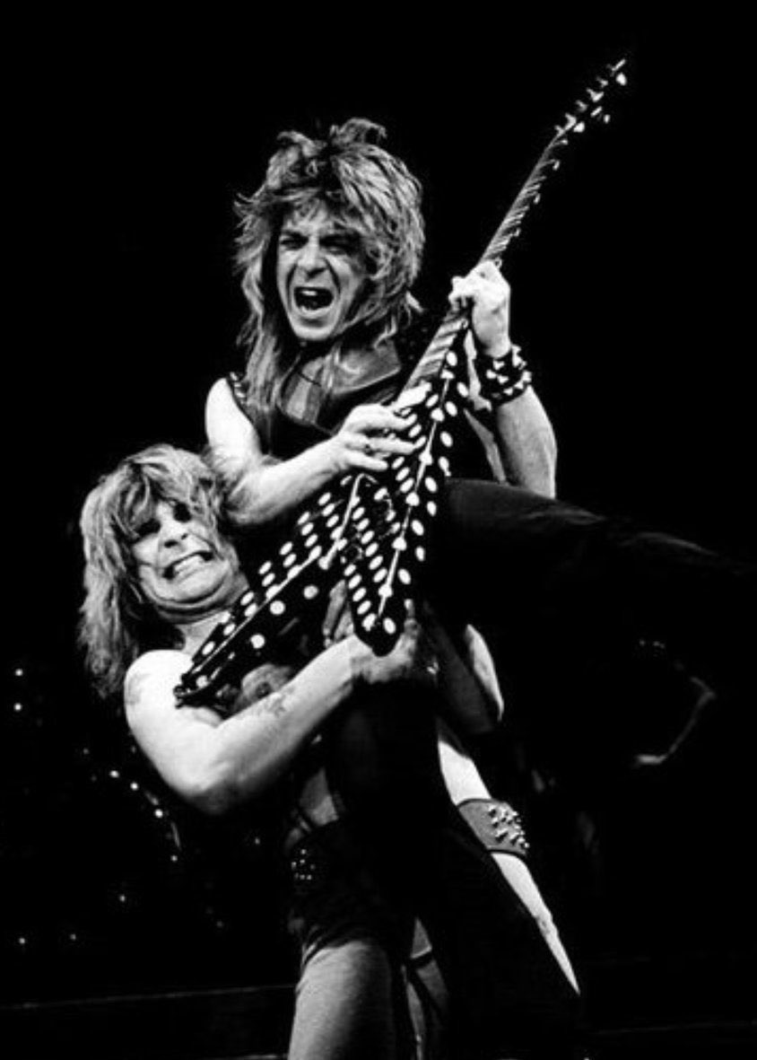 Sparing a thought for RANDY RHOADS on his birthday 🙏
(6 Dec 1956 - 19 Mar 1982)

Remembering how crazy good he was! 🎶🤘
youtu.be/FVovq9TGBw0

#RandyRhoads #OzzyOsbourne #QuietRiot #heavymetal #glammetal #neoclassicalmetal #hardrock #rememberingRandyRhoads #musiclegend