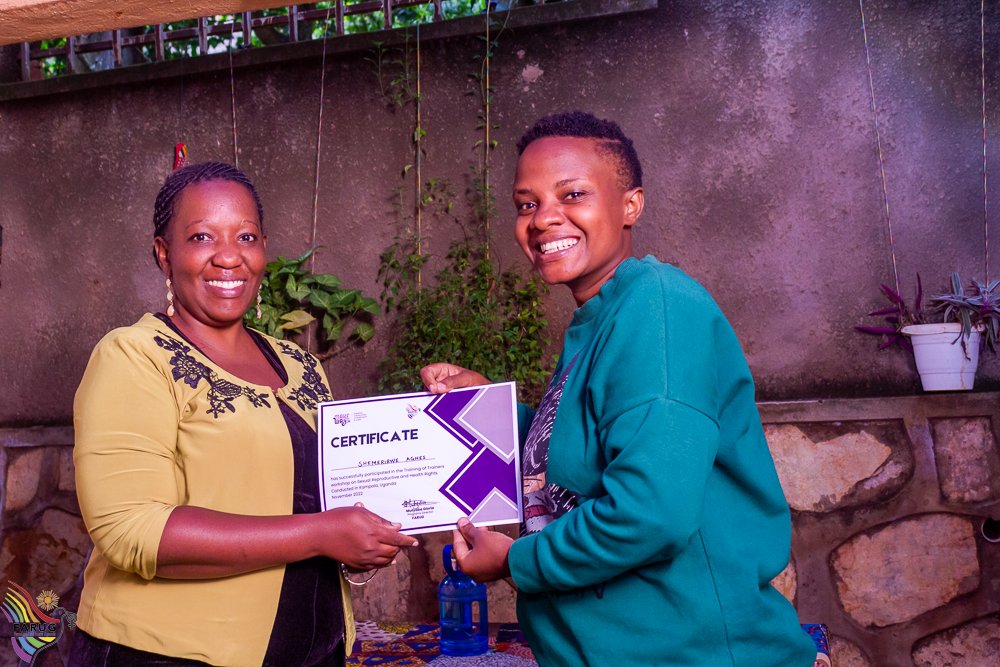Far_Uganda's tweet photo. Increased awareness on SRHR services for and among LBQ womxn will inform access to SRHR services while address GBV against LBQ womxn. 
#uniteActivism
#16daysofctivism
#allhandsondeck https://t.co/ok8NRoaF2W