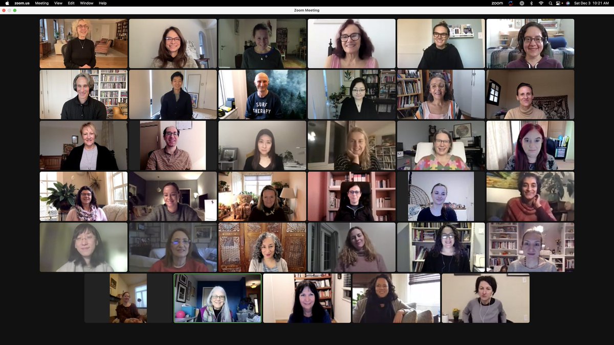 DottssaBalocco's tweet photo. E' un grandissimo onore e privilegio fare parte di questo gruppo internazionale di formazione a distanza con Ruella Frank, organizzata dal Center for Somatic Studies di New York.

#gestalttherapy #DSP #ruellafrank #marinellabaloccopsicologaepsicoterapeuta   #bodyawareness https://t.co/dYzEw9QfzH
