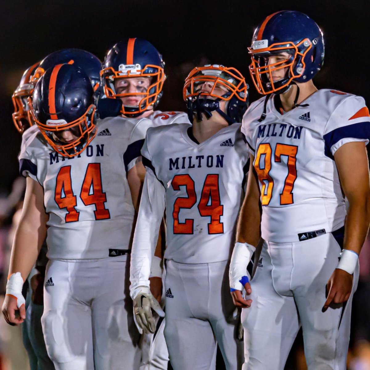 Excited for next season!
-First Team All-ISL
-All-NEPSAC Honorable Mention
-Team Defensive Player of the Year
-Voted Senior Captain