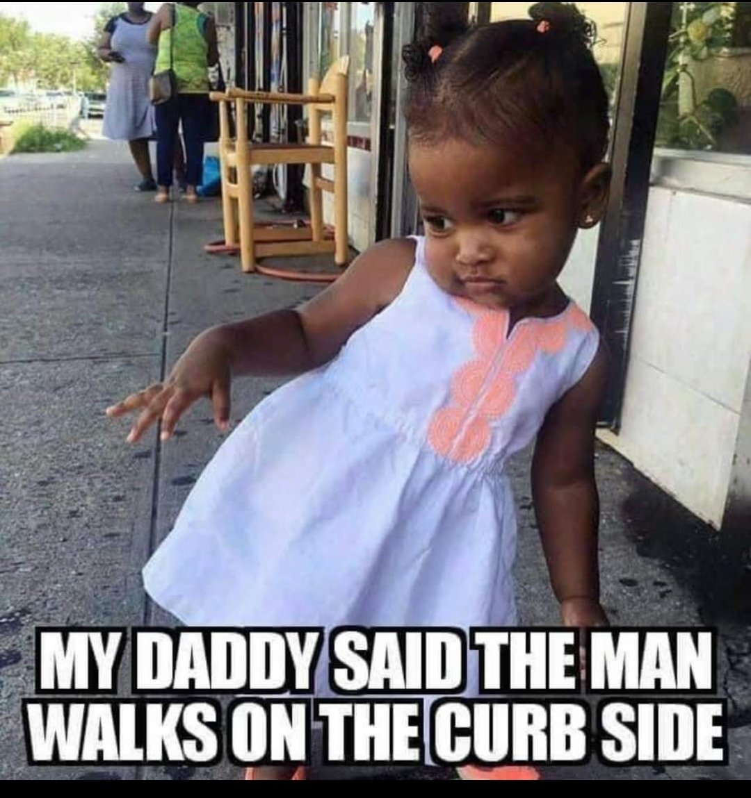 ZCharmed_Agency's tweet photo. Ladies always remember to walk on the inside away from the street!!

#theetiquettelady #womeninbusiness #etiquettetips #newhabitsnewresults #adults #mannersmatter #socialskillstraining #children #zphib #weddingetiquette #businessetiquette https://t.co/BNhhqXZhtT
