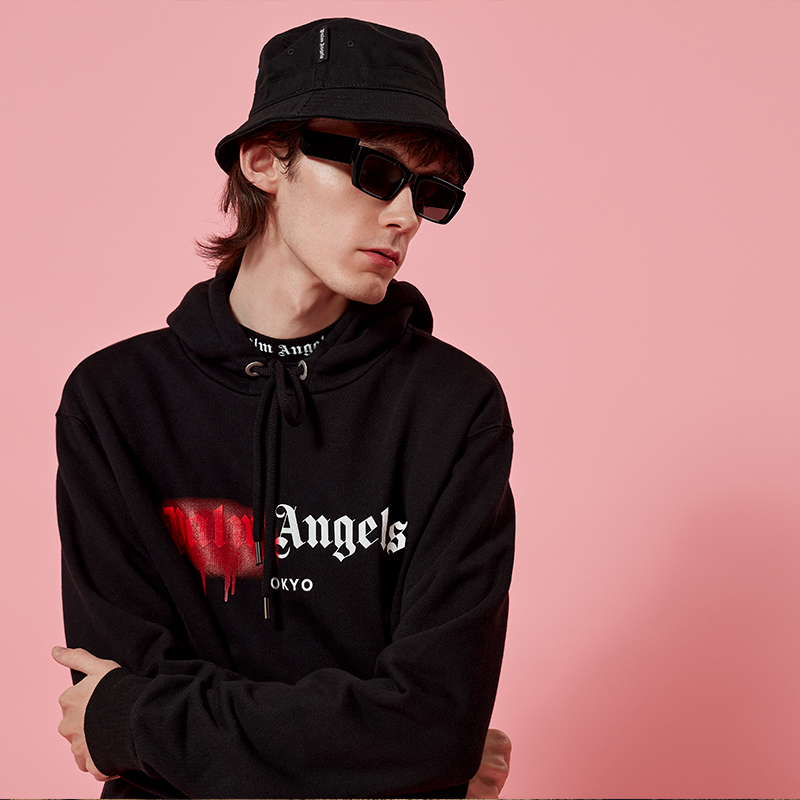 GarmentQuarter's tweet photo. Shop staple pieces from Palm Angels! Available at Garment Quarter
Click Here: https://t.co/jc6SJkxZG3 https://t.co/EVF4PJsXeV