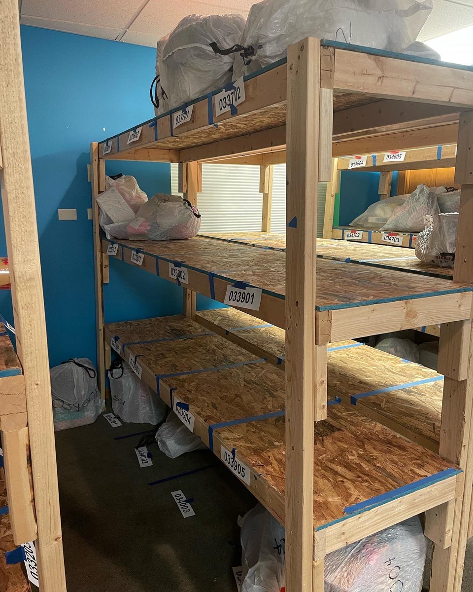 TOMVOkids's tweet image. Every empty space represents a child whose Wish Tag was taken but not sponsored. Please help these children to know that they are important to someone. Pick-ups are scheduled to take place this evening.
Donate online at thingsofmyveryown.org/donate/ or Venmo at venmo.com/code?user_id=3…