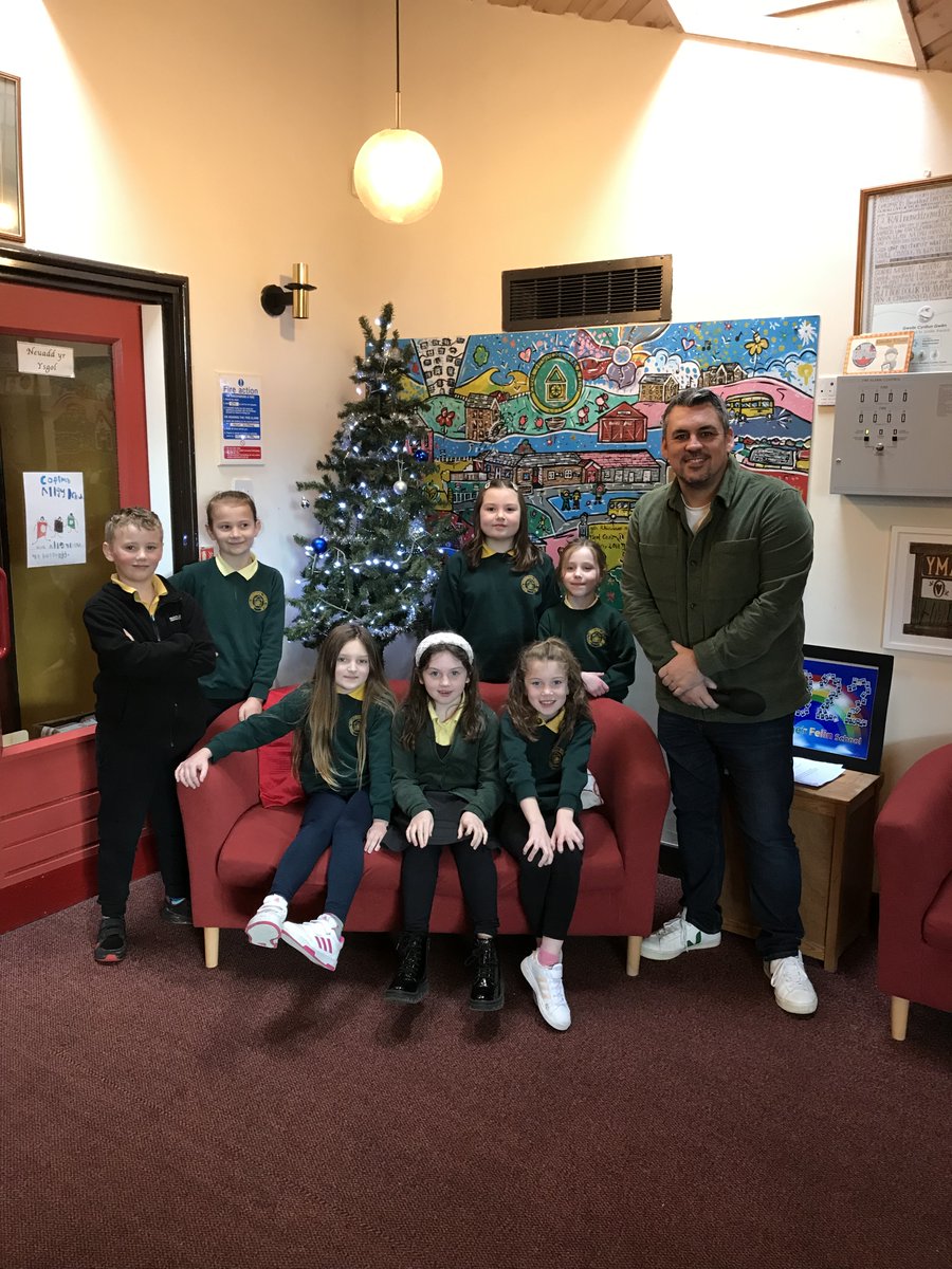 Ysgol Cae'r Felin tweet media