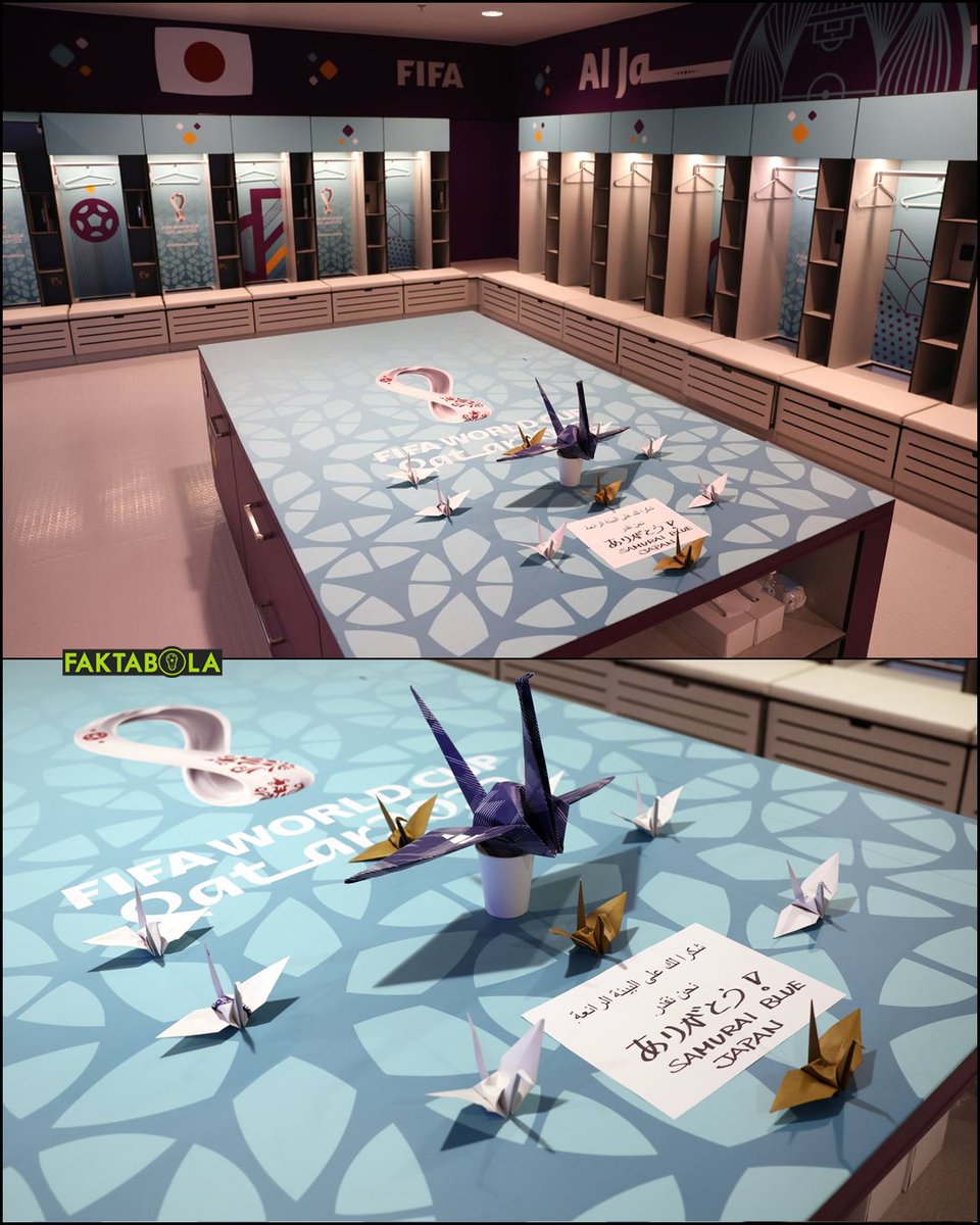 FaktaSepakbola's tweet photo. Pesan timnas Jepang di ruang ganti untuk tuan rumah Qatar di #FIFAWorldCup 2022 ini:

"شكرا لك على البيئة الرائعة"

Yang artinya "terima kasih atas suasana yang luar biasa."

Tak lupa mereka juga meninggalkan ruang ganti dalam keadaan bersih! 🇯🇵🇶🇦 https://t.co/2ASoW24eIo