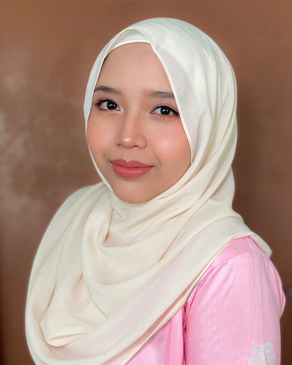 atendoesmakeup's tweet photo. Alhamdulillah ya Allah. Biasa mmg happy client bg positive feedback tp yg ni mcm terkesima sbb girl, mcmtu je dia repeat nk book I π₯Ίππ»
.
#muabangi #muakajang #muaputrajaya #muacyberjaya #muasepang #muaserdang #muapuchong #makeupconvo #makeupeventbangi #makeupnikahbangi https://t.co/RTeoEdbN1j
