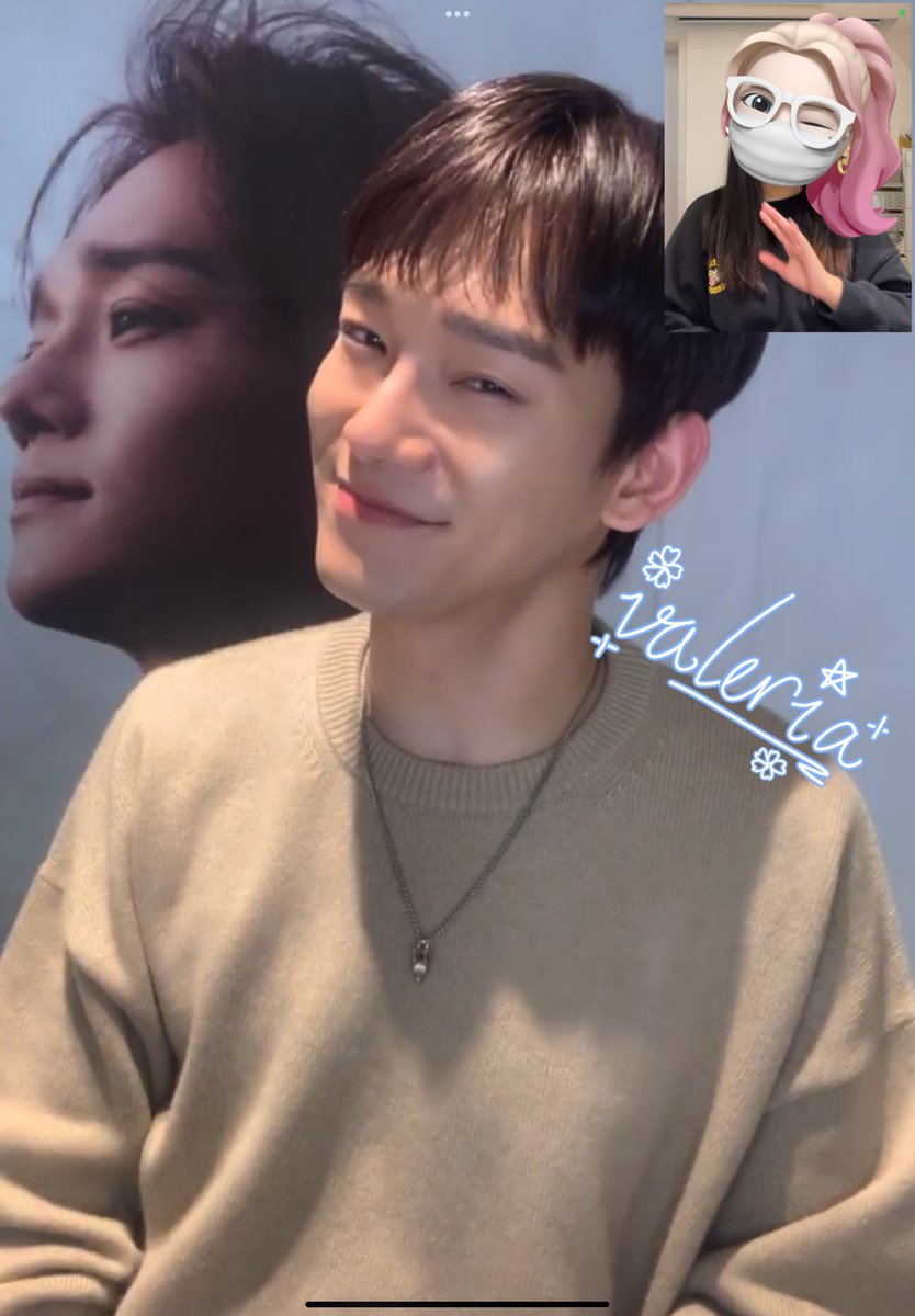 xxxLRFyyy's tweet photo. 22.12.6 yizhiyu fansign event
My second fansign～
jongdae is so sweet today！！！！！！

#CHEN #첸 #종대 #김종대 https://t.co/taneneErnt