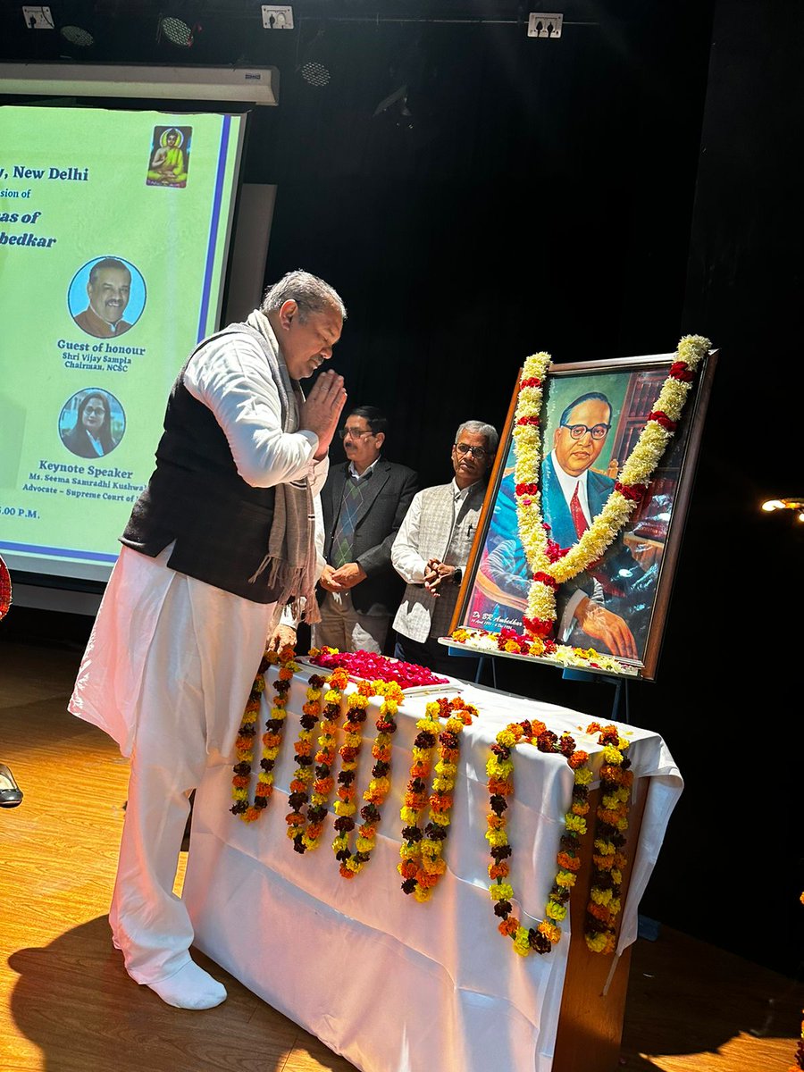NCSC_GoI's tweet photo. जवाहरलाल नेहरू यूनिवर्सिटी में भीमराव अंबेडकर जी के महापरिनिर्वाण दिवस के अवसर पर आयोजित सेमिनार में भाग लेते हुए #NCSC के माननीय अध्यक्ष श्री विजय सांपला जी ।@thevijaysampla #article388 #DrBRAmbedkar @JNU_official_50 https://t.co/GaYh710rpd