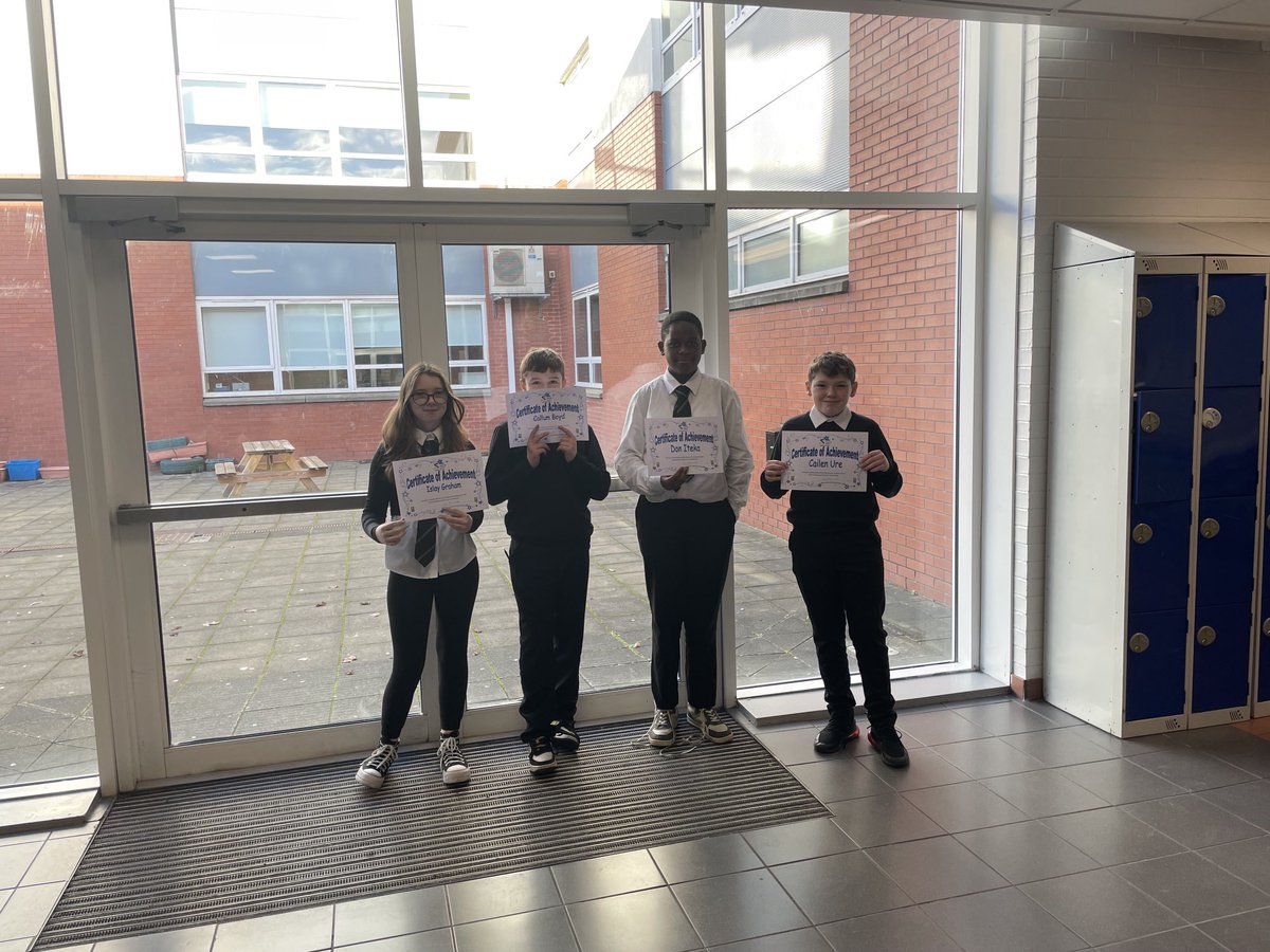 P7Transition's tweet image. Well done to all the pupils below as they received a certificate in recognition of their team working skills in Technical last week. 👏 @ht_springburn @springburnacad @Springburn_Tech