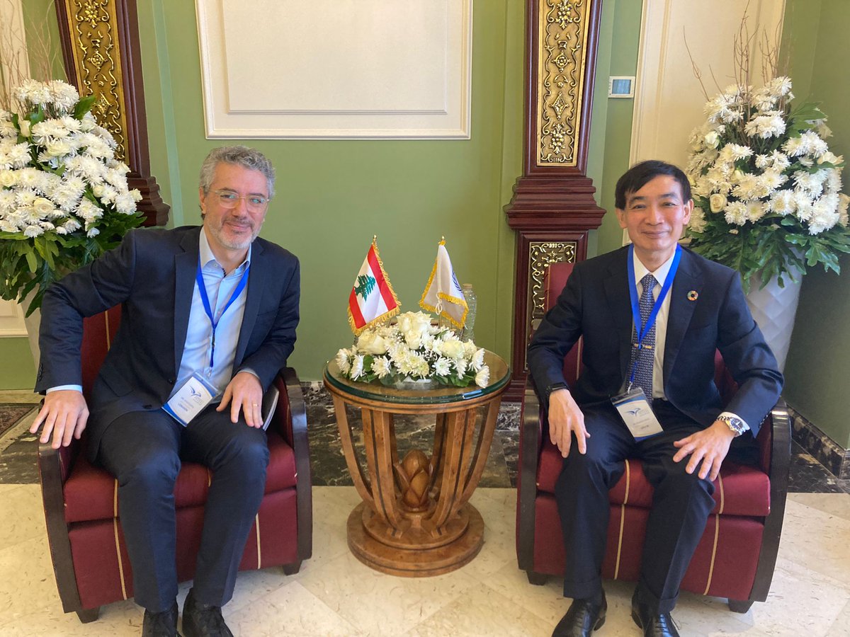 On the sideline of the 15th GA of the @EPUMed in @Luxor @Egypt, the CEO of LibanPost,  Mr. Antoni @Lorfing met with the <a href="/UPU_UN/">Universal Postal Union</a> Director General Mr. Masahiko Metaki and discussed the challenges faced by LibanPost