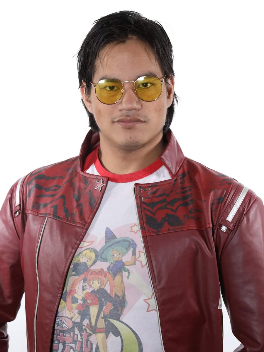 JINKOS_COSPLAY's tweet photo. Today's the 15th anniversary of the JPN release of NO MORE HEROES! A series that has left an indelible mark on my life!
Thank you soo much @suda_51 (@Grasshopper_EN )
This entire collection of No More Heroes is my way of thanking you for changing my life for the better!
#Nmhday https://t.co/qZ3wGgPSff